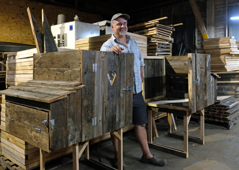 Reclaiming Wood, Reimagining Industry with the Urban  